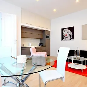 Residence, Alsergrund - Akh Viena