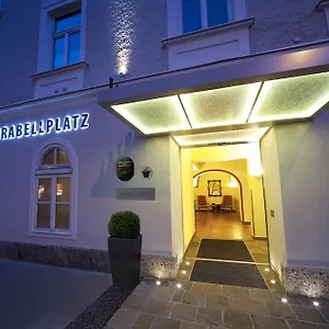 Am Mirabellplatz Austria