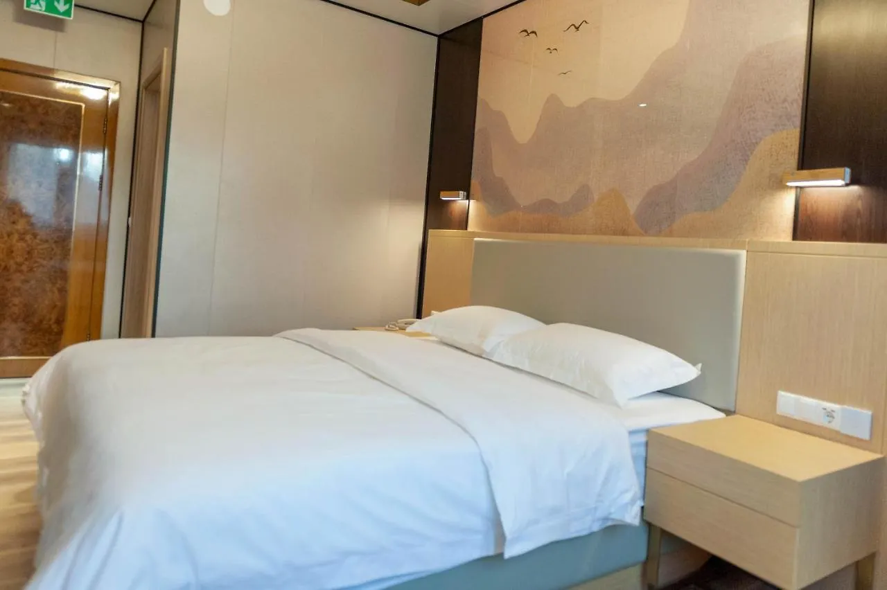Mr.Liao Hotel Химберг