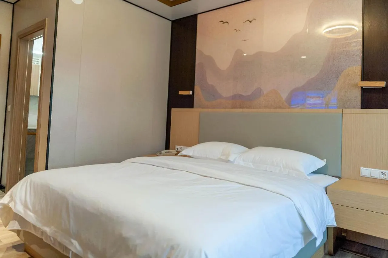 Mr.Liao Hotel Химберг