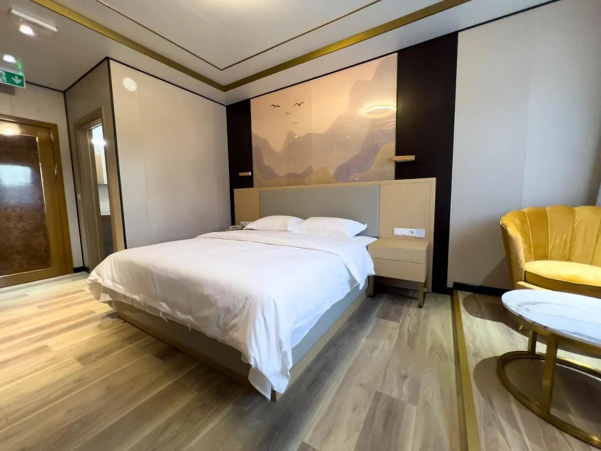 Mr.Liao Hotel Химберг